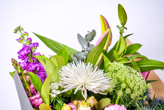 Diwali Floral Bouquet (Bright) - Image 2